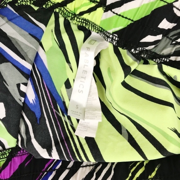 Fabletics Mikah Graphic Print Skirt Size Small - Picture 5 of 6